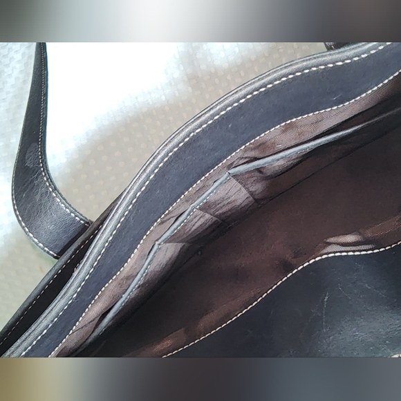 COACH EUC 5209 BLACK HAMPTON LEATHER PADDED LAPTOP BUSINESS TOTE BAG - Picture 9 of 12